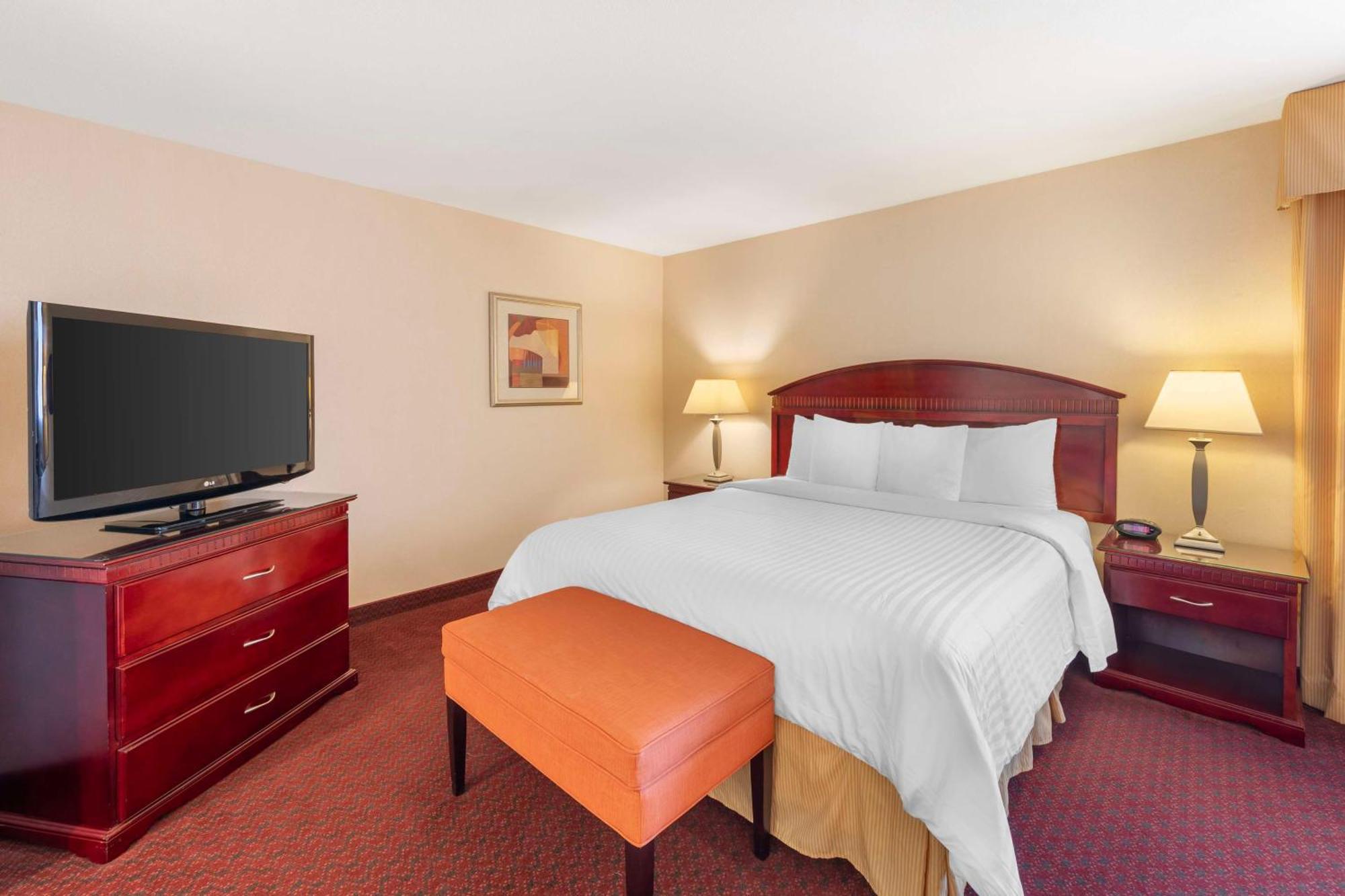 Best Western Plus West Covina Inn Exteriör bild