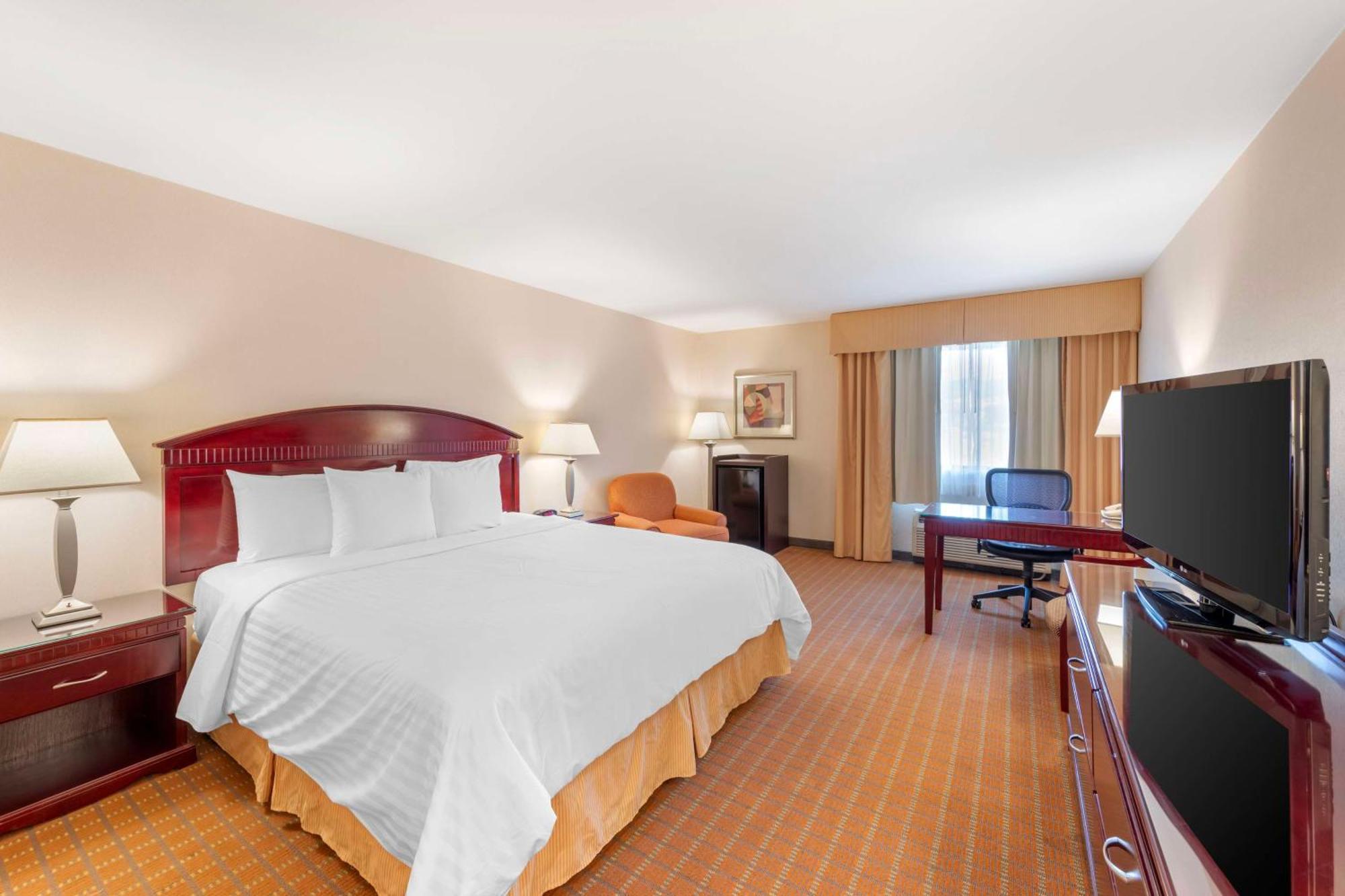 Best Western Plus West Covina Inn Exteriör bild