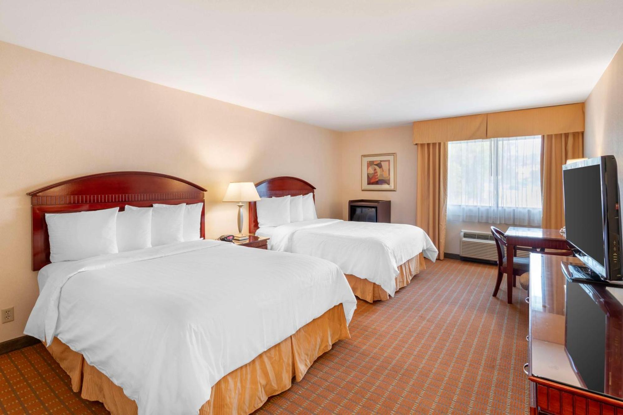 Best Western Plus West Covina Inn Exteriör bild