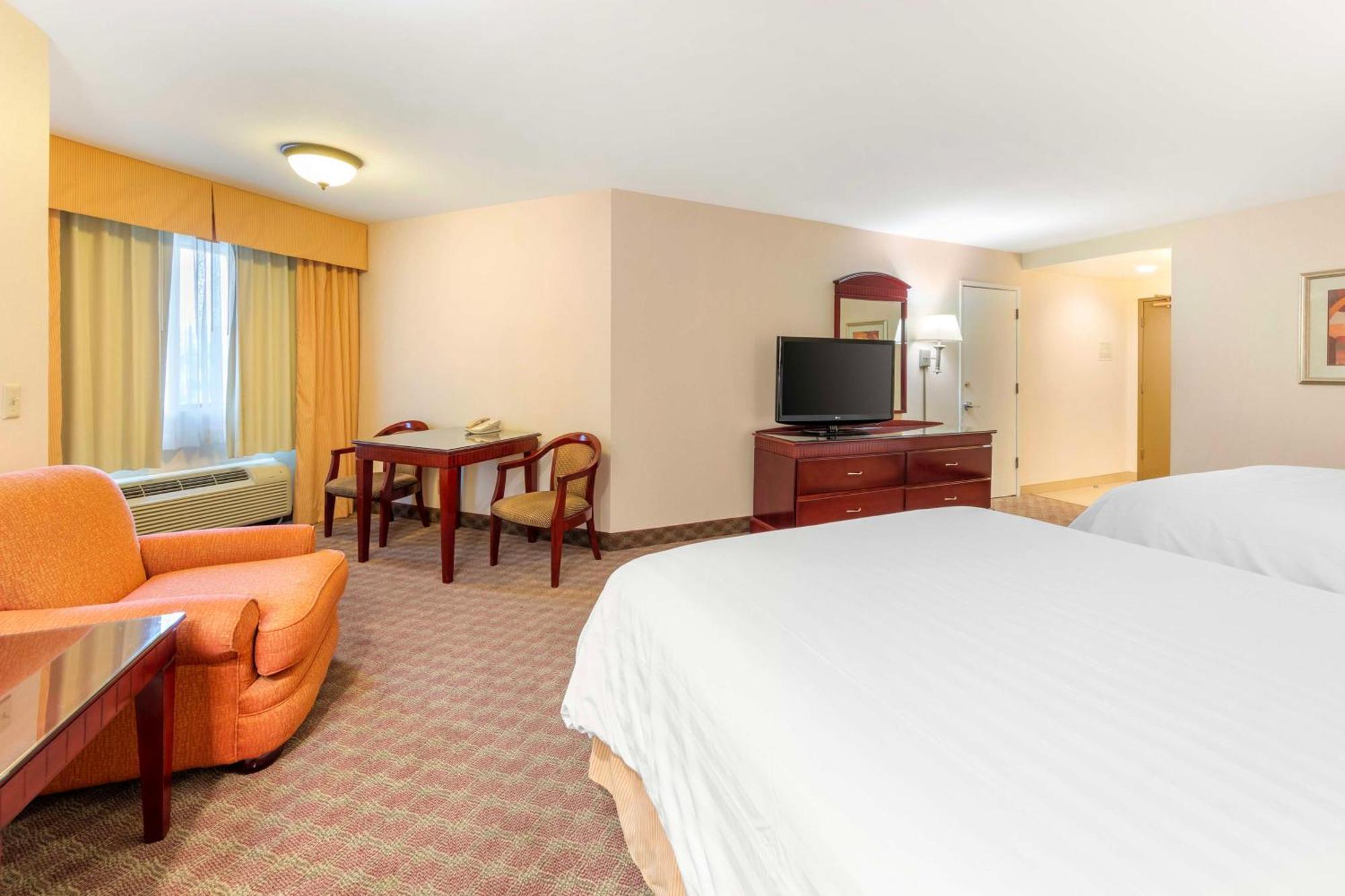 Best Western Plus West Covina Inn Exteriör bild